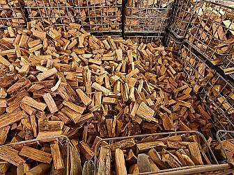 Brennholz lose geschüttet